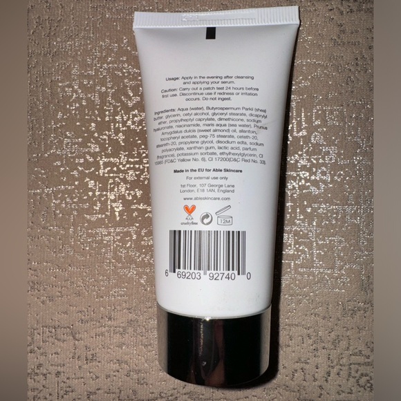 Able Skincare Anti-Ageing Retexturing
Resurfacing Duo Moisturiser 50ml/1.69ozNEW - Picture 4 of 6